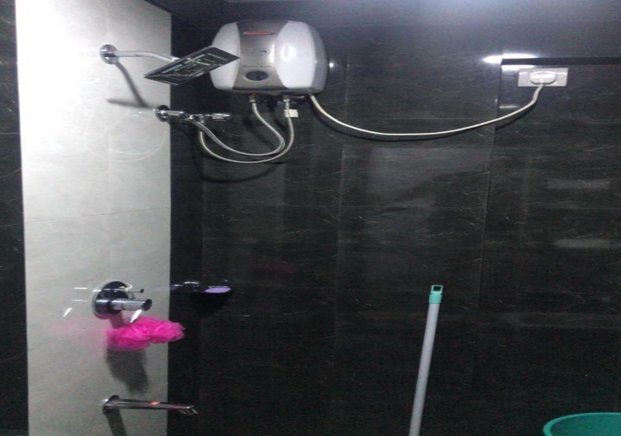 Happinest - The Backpacker'S Hostel Mumbai Bagian luar foto